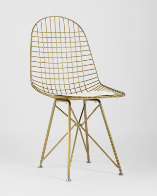 Стул обеденный Eiffel золотой с белой подушкой фото Стул обеденный Eiffel золотой с белой подушкой. Фото №3